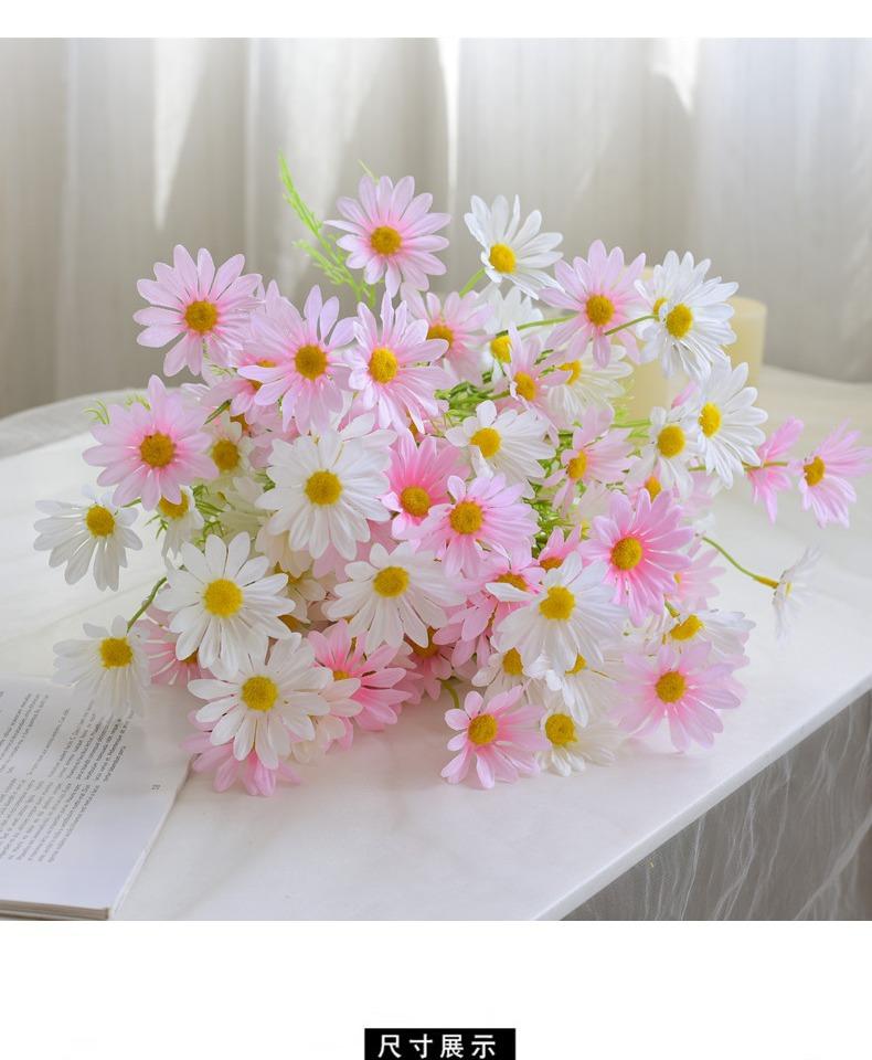 5 artificial daisies, chrysanthemums, and plastic flowers for home decoration, wholesale from the manufacturer
