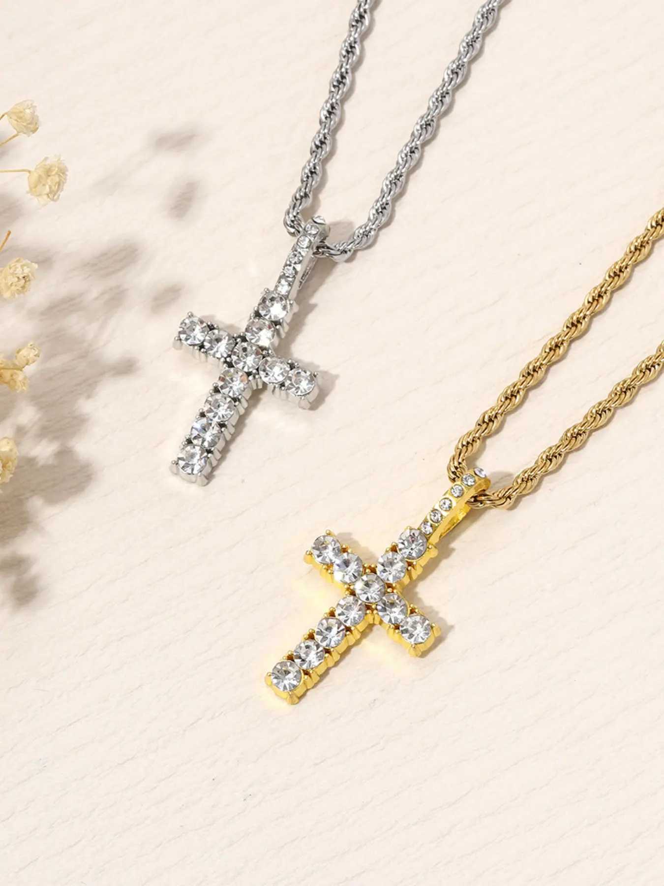Artificial Zircon Inlaid Cross Charm Decor Pendant Necklace for Men & Women (1 Piece), Pendants Necklaces, Fashion Jewelry for Party, Daily Clothing Decor, Trendy All-match & Exquisite Jewelry for Birthday Gift, Zircon Stones Necklace