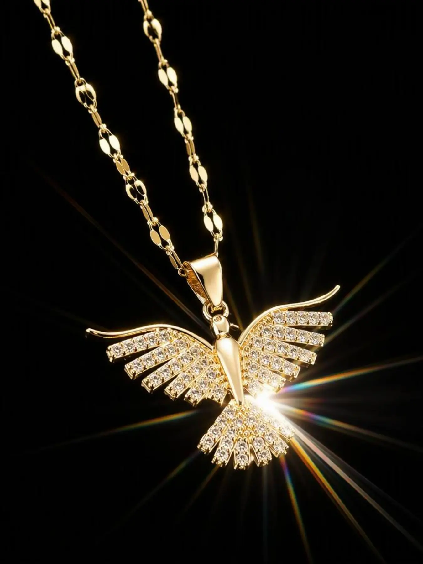 Sparkly Pavé Zircon Bird Pendant Necklace for Women, Elegant Gold Tone Dove Phoenix Charm with Unique Leaf Link Chain, Aesthetic Celestial Jewelry, Meaningful Birthday Anniversary Gift for Her, Dainty Everyday Statement Accessory
