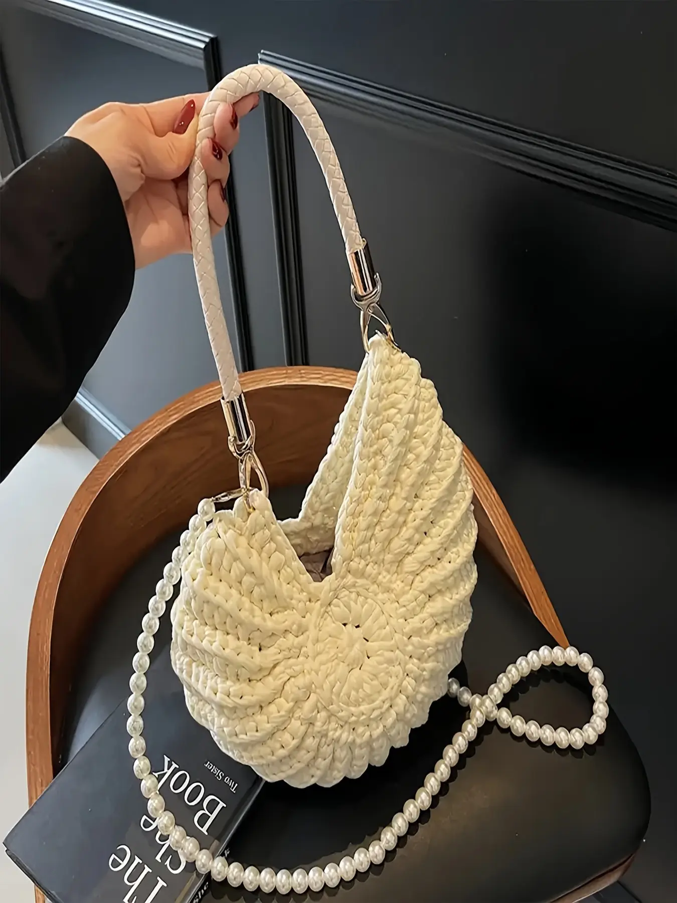 Handmade Shell Handbag with Pearl Chain Strap, Large Capacity Bohemian Beach Bag, Women's Summer Vacation Tote, Durable Fashion Design, Handbag Shoulder