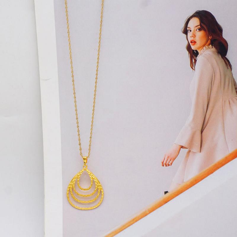 Gold Hollow Water Drop Pendant Necklace Earrings Matching Wedding Dinner Luxury Jewelry Custom Necklace For Girlfriend
