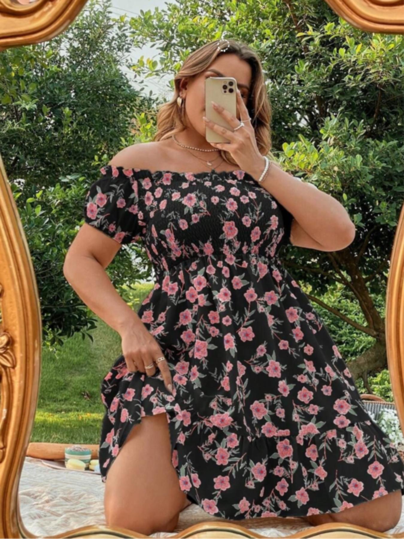 Plus Size Floral Print Off Shoulder A Line Dress, Boho Romantic Shirred Ruffle Hem Dress for Beach Vacation Holiday, Women's Plus Clothes for Summer