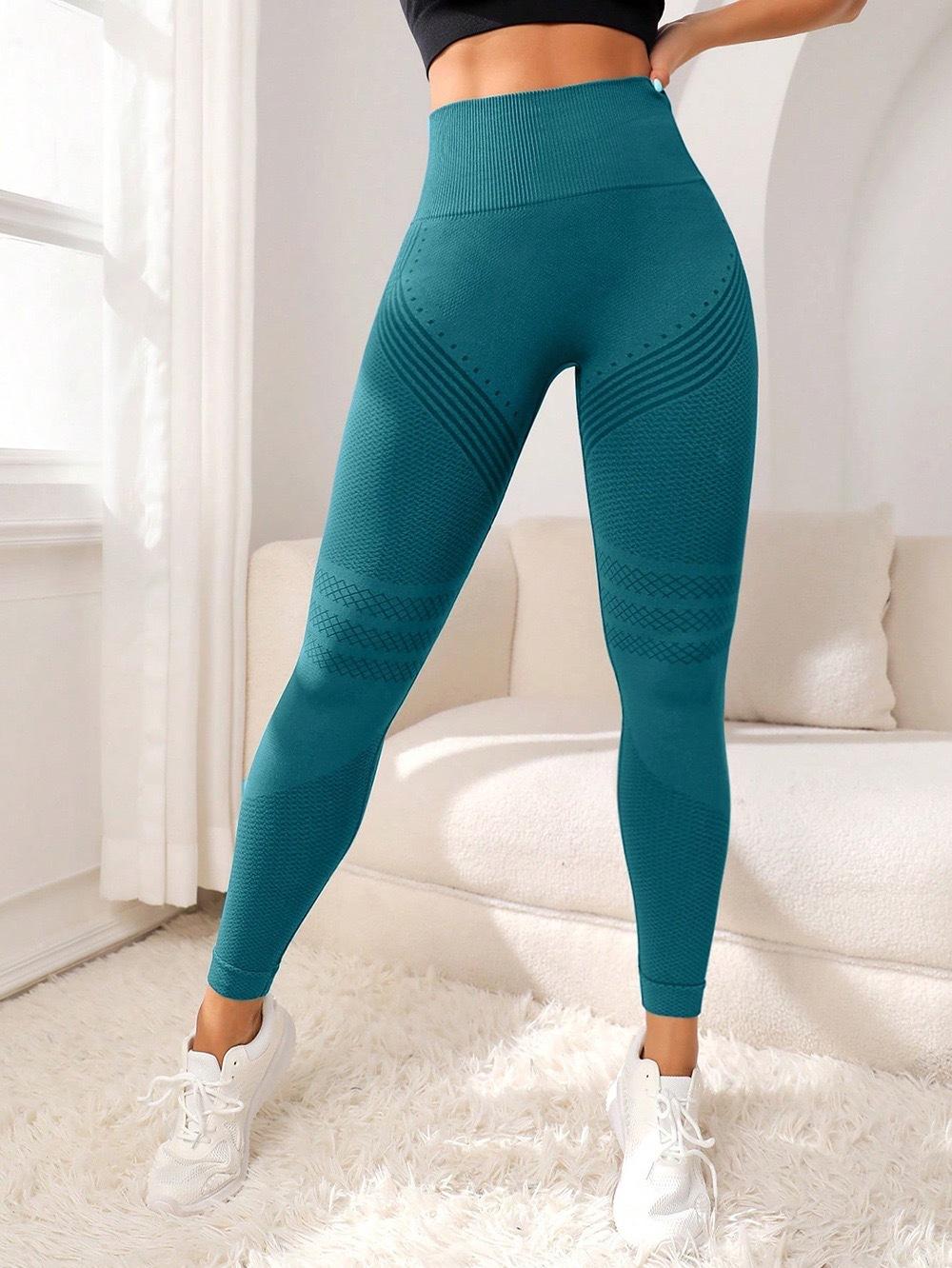 Seamless trendy tight-fitting sports leggings for women, high-waisted elastic fitness pants, running and yoga pants
