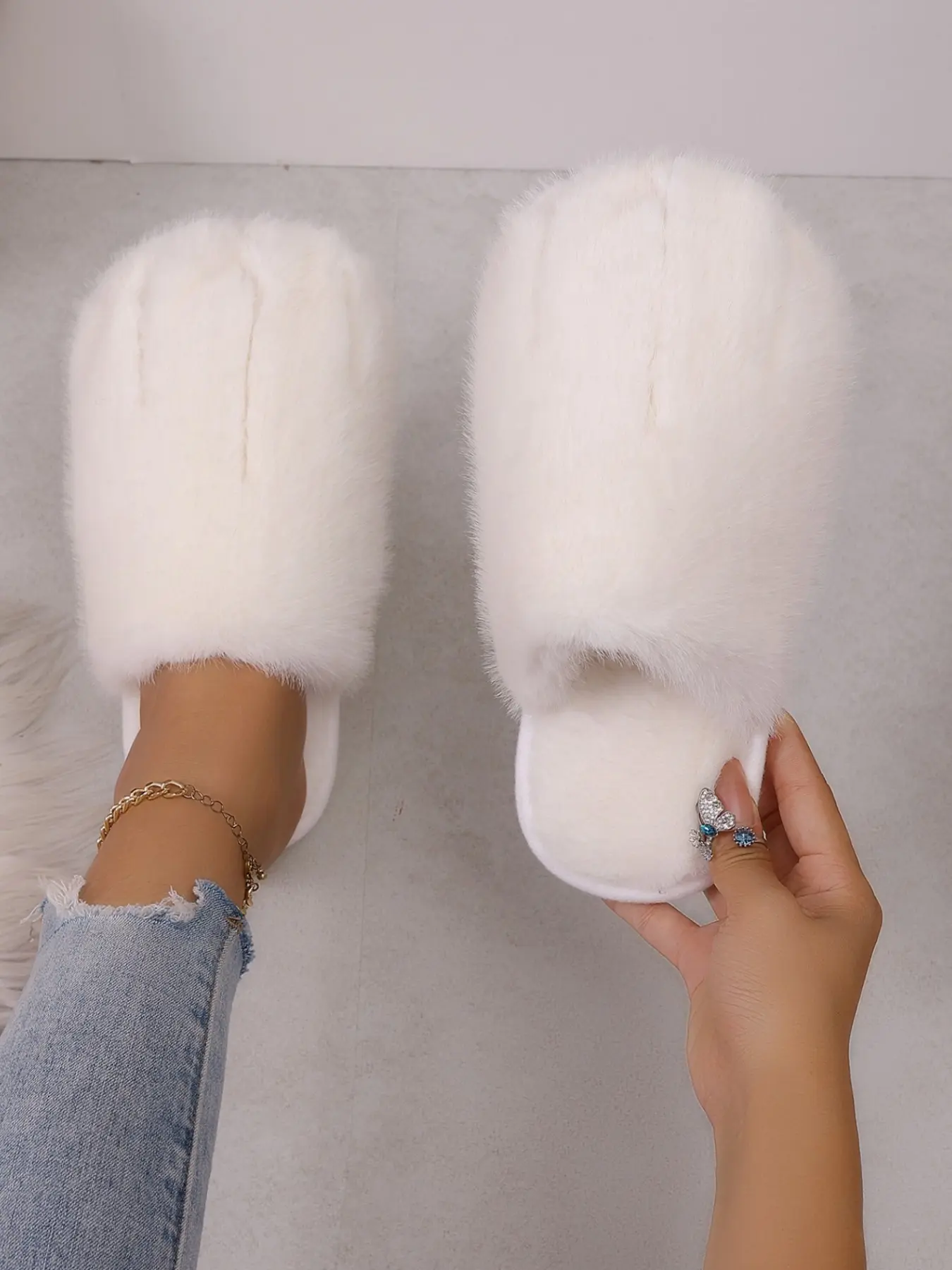 Women's Plush Full-Head Cover Slippers, Solid Color Outdoor Fuzzy Shoes, Soft Long Hair Indoor Flat Cotton Slippers, Fall Winter Versatile Home Wear