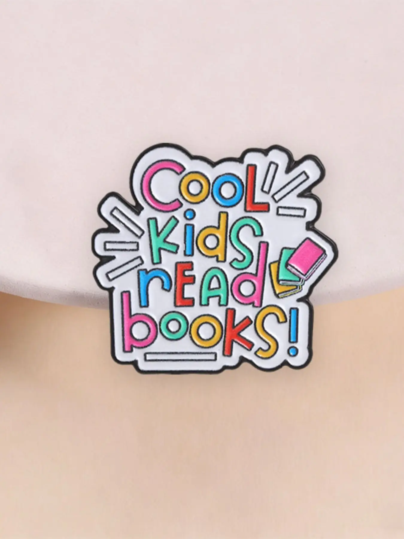 Colorful Text Enamel Pin "Cool Kids Read Book", Letter Brooch Pin, Fun Encouraging Reading Badge, Fashion Accessory for Clothing and Backpacks, Best Gift for Children