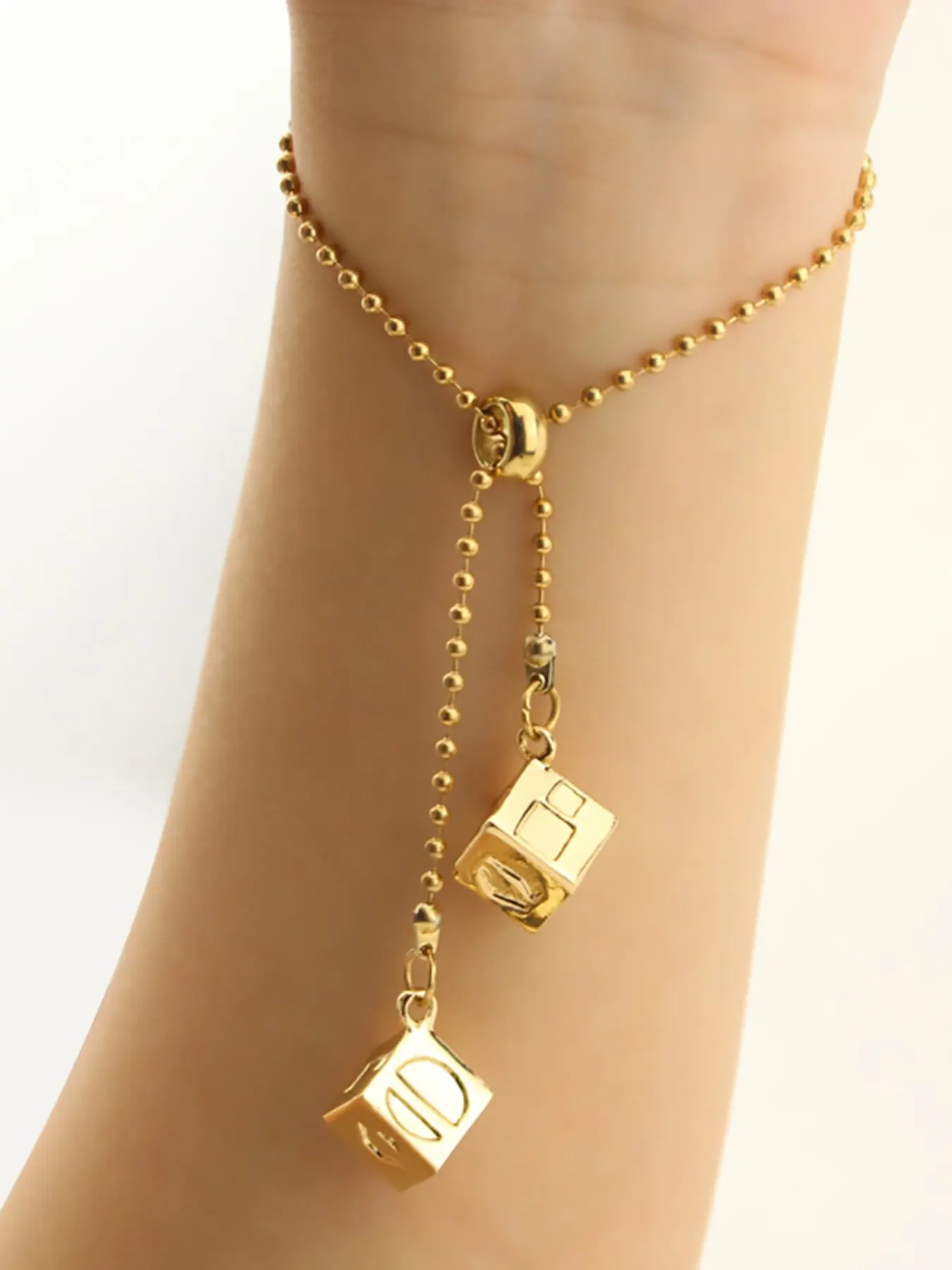 Cube Dice Bead Bracelet, Adjustable Titanium Steel Chain, Fashion Accessory for Daily Wear, Dating, Office