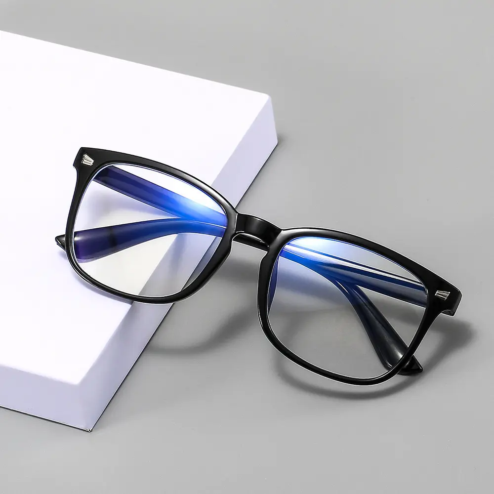 Retro Look Anti Blue Light Glasses, Classic Black Frame Computer Eyewear for Gaming & Studying, Eye Strain Reduction, Screen Time, Eye Strain Relief