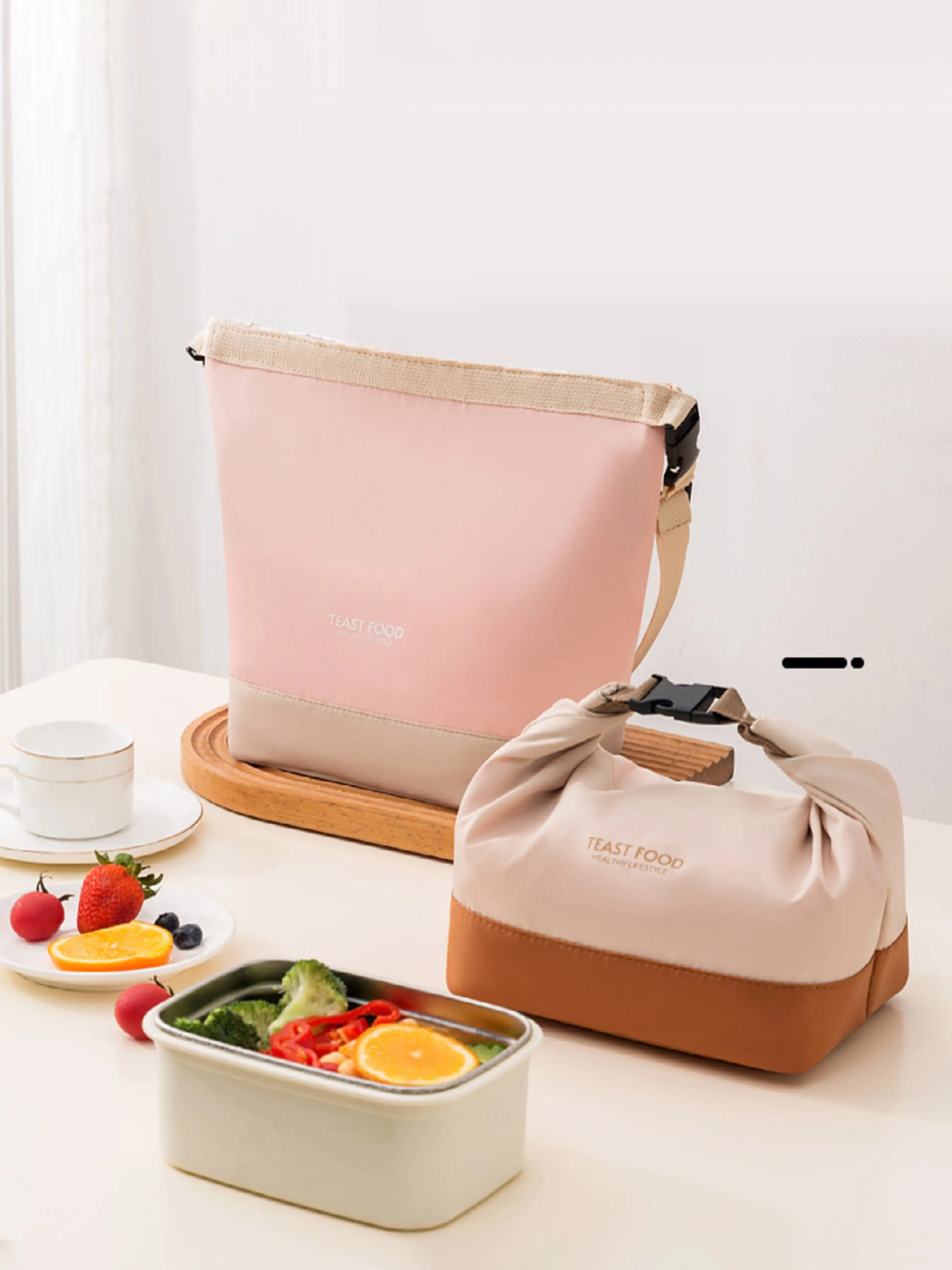 Crossbody Durable Lunch Bag with Shoulder Strap, Insulated Food Box, Travel Outdoor Picnic Bag, Portable Bento Box, Perfect for On-The-Go Meals