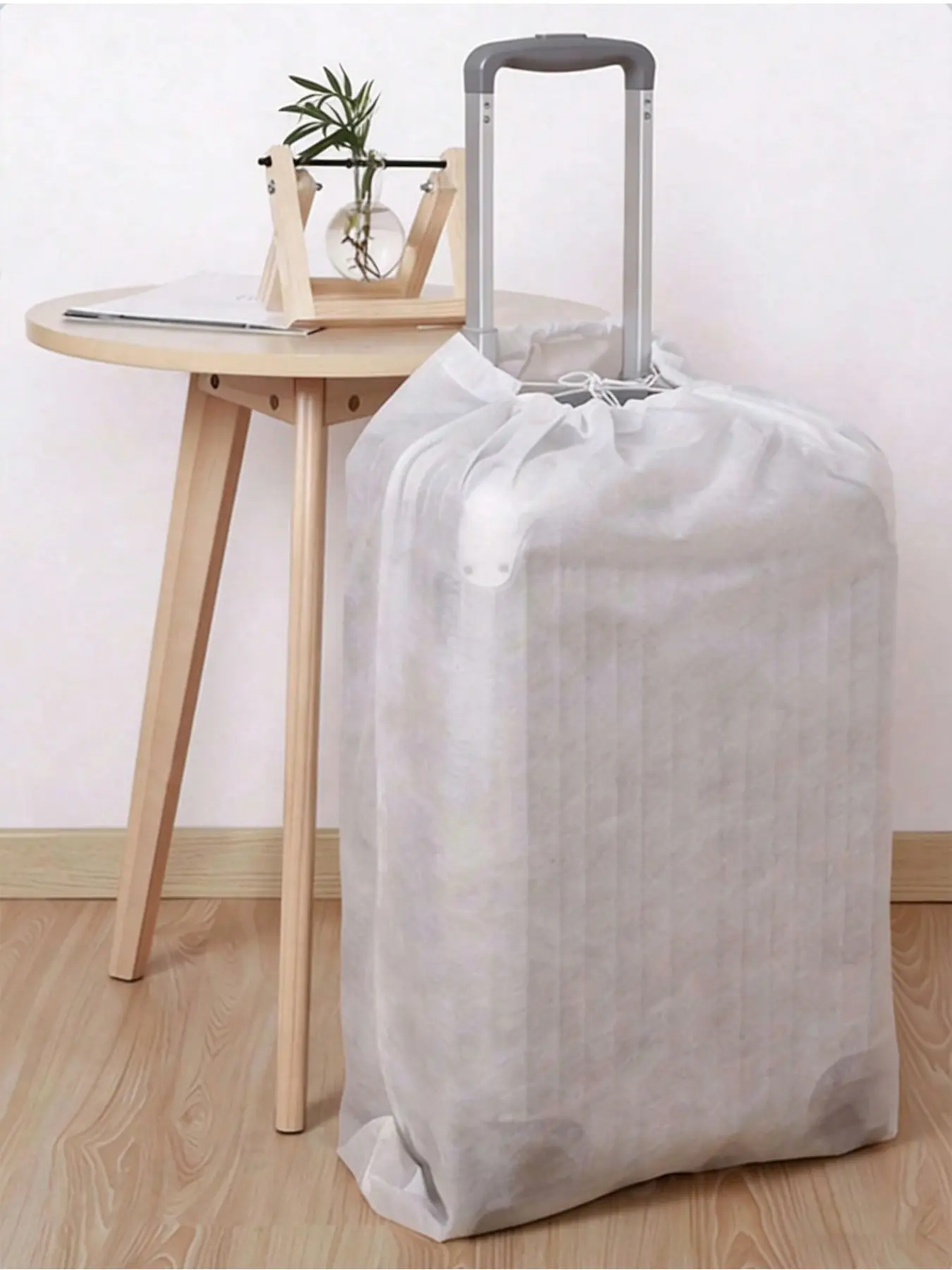 Durable Non-Woven Luggage Protector, Waterproof & Dust-Proof Travel Bag, Reusable Suitcase Cover, Essential for Vacations & School