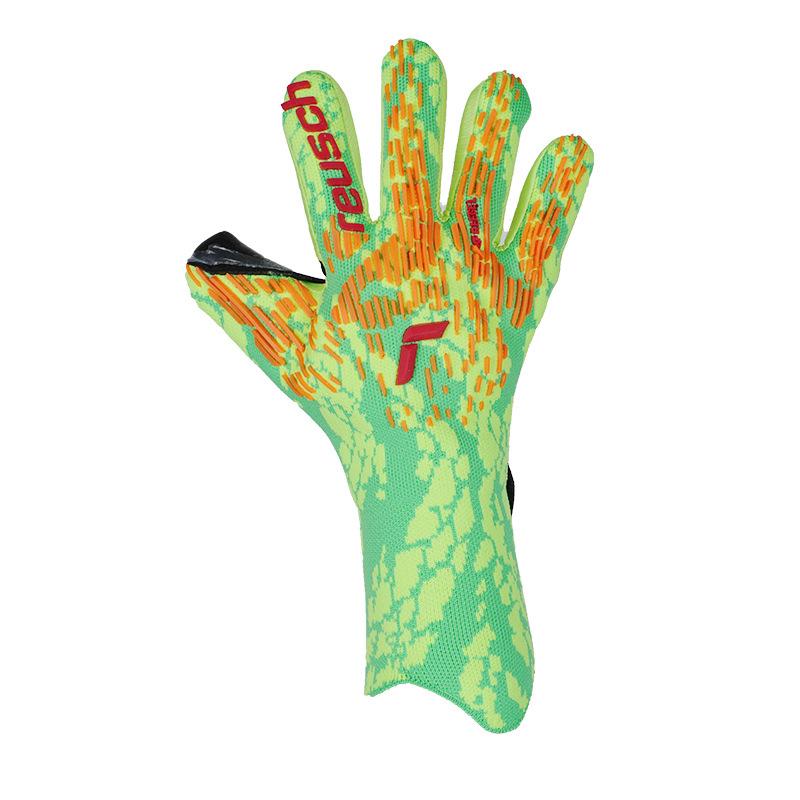 soccer accessories Football goalkeeper gloves, thickened latex, wear-resistant, breathable, non-slip, goalkeeper gloves, protective gear for adults and children, training equipment how to kick a soccer ball