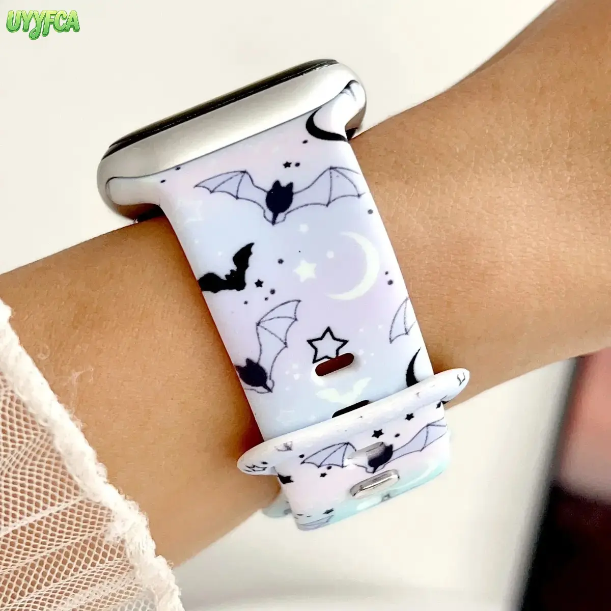 Gradient Pastel Sky Bat Moon Star Print Silicone Watch Band Compatible With Apple Watch ,Soft Waterproof Sport Replacement Strap,Black Bat Crescent Moon Star Print Cute Spooky Halloween Aesthetic Wrist Accessory For Soft Fall Daily Holiday Outfit