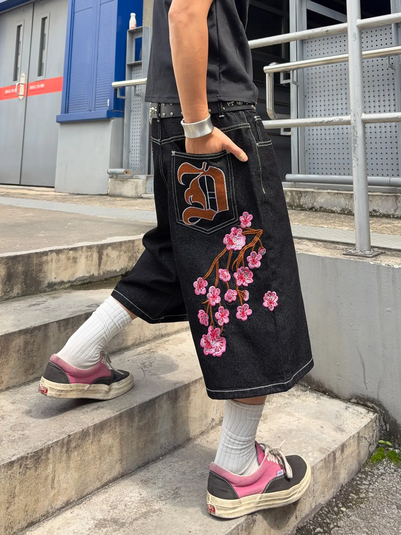 Men's Embroidered Jeans Shorts, Loose Fit, Vintage Washed Denim, Y2K Street Style, Summer Casual Wear, Multiple Sizes Available