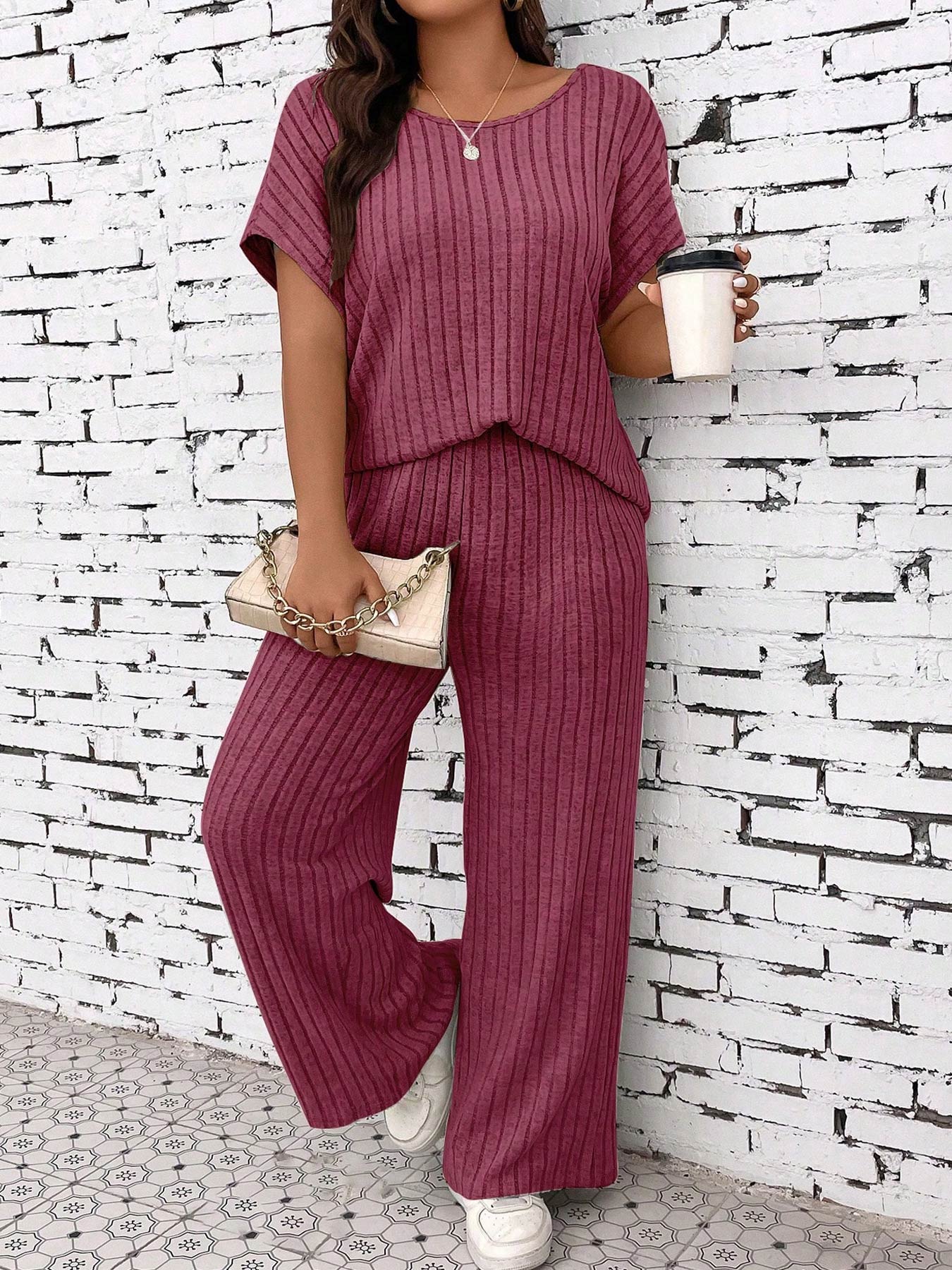 【Plus Size】 2 Counts Women's Textured Batwing Sleeve Tee & Elastic Waist Pants Set, Casual Short Sleeve T-shirt & Straight Leg Trousers, Back to School Outfits, Summer Outfits 2024