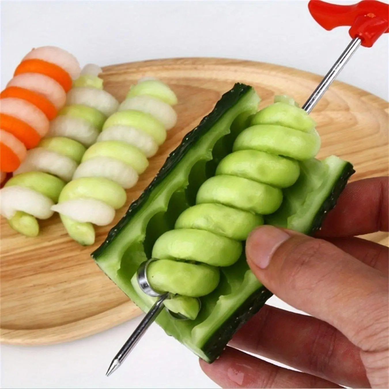 1pc Manual Vegetable Spiral Slicer, Kitchen Utensils for Potato, Carrot, Cucumber Carving & Salad Prep
