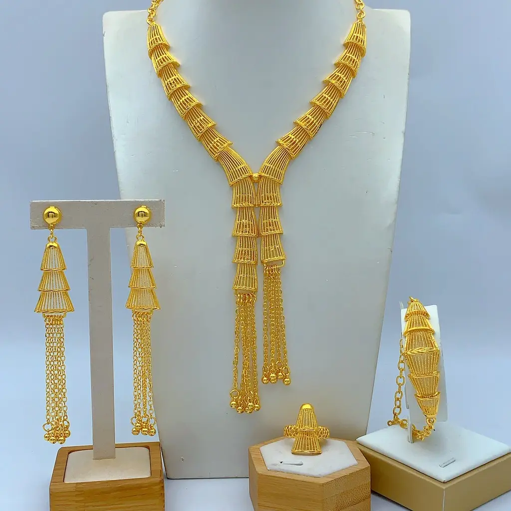 Women's Vintage Hand-Woven Mesh Filigree Pagoda Gold Alloy 4-Piece Jewelry Set - Tiered Fringe Tassel Necklace, Earring, Bracelet, Ring for Party Wear, Wedding Gifts