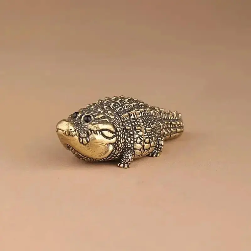 Cute Chubby Copper Metal Alligator Collectible Figurine - Modern Decorative Ornament, Creative Desktop Accessory for Sports & Outdoor Protective Gear Accessories, Collectible Statue, Ornaments