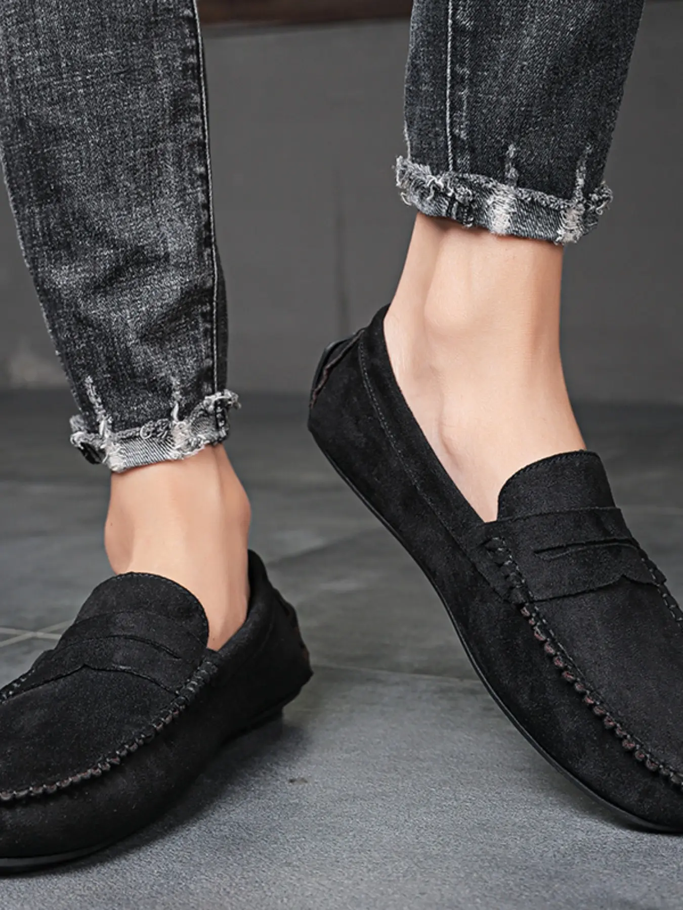 Men's Simple Suede Slip-On Loafers, Affordable Loafers, Flat Comfort Casual Daily Shoes, Stylish and Easy-To-Wear Footwear Slipon for Everyday Use