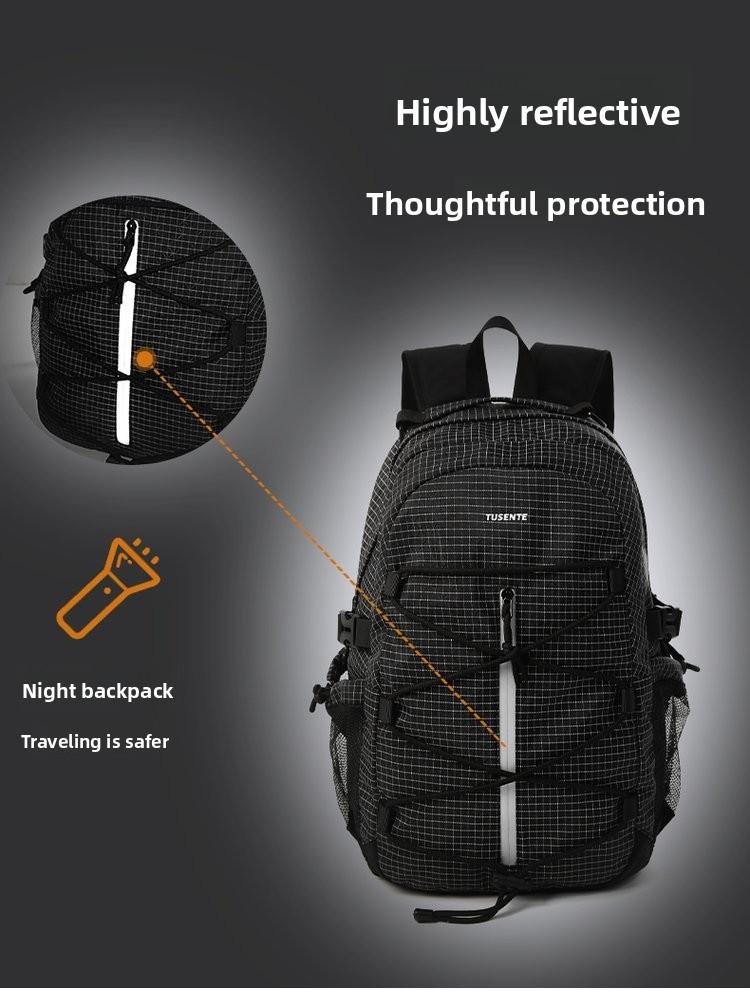 One-size-fits-all backpack made of nylon fabric with letter print and zipper