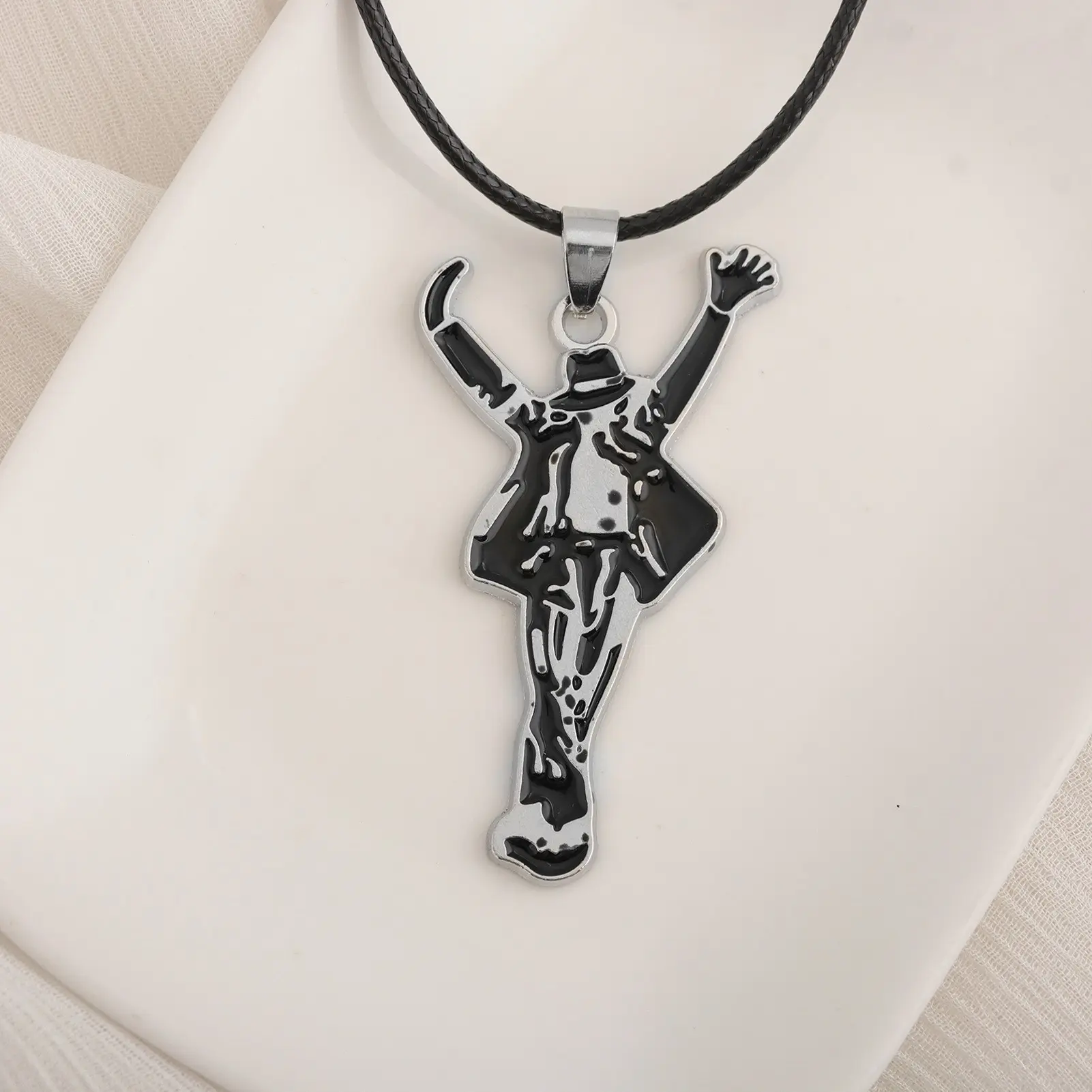 Michael Jackson Stage Pose Alloy Pendant Necklace, Stage Inspiration, Rope Chain, Unique Design Jewelry Gift, Perfect for Fans & Collectors