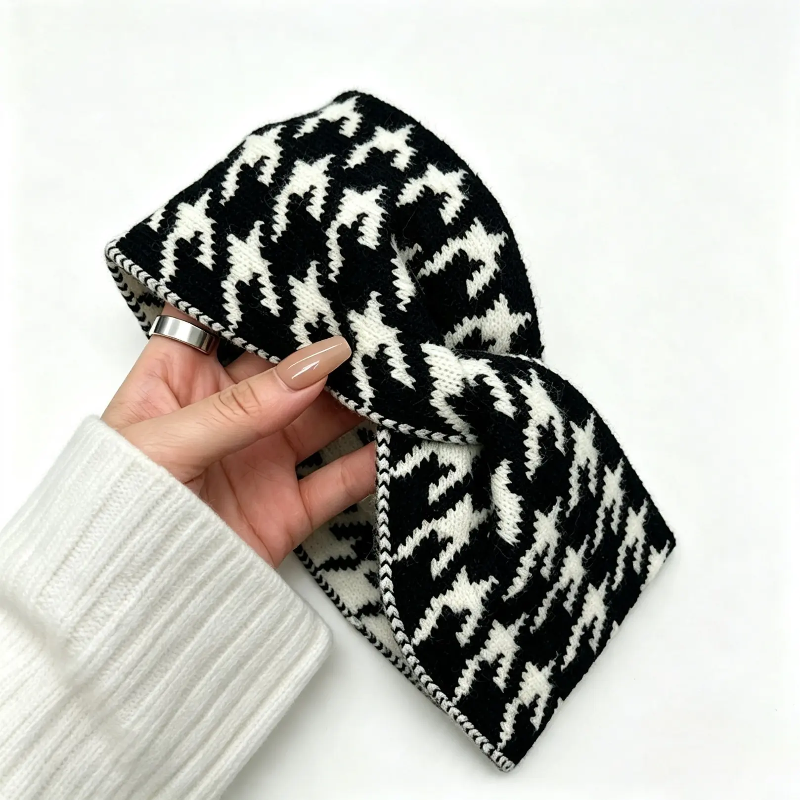 Classic Houndstooth Pattern Wide Headband, Soft Stretchy Fashion Hair Accessory, Chic Versatile Headwear For Daily Party Travel And Casual Outdoor Occasions