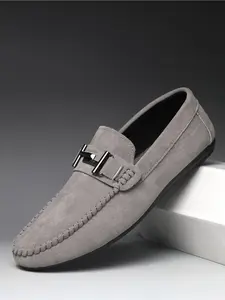 New summer casual men's loafers flat with nubuck upper, non-slip soft sole, comfortable for driving and daily wear, stylish, versatile and breathable