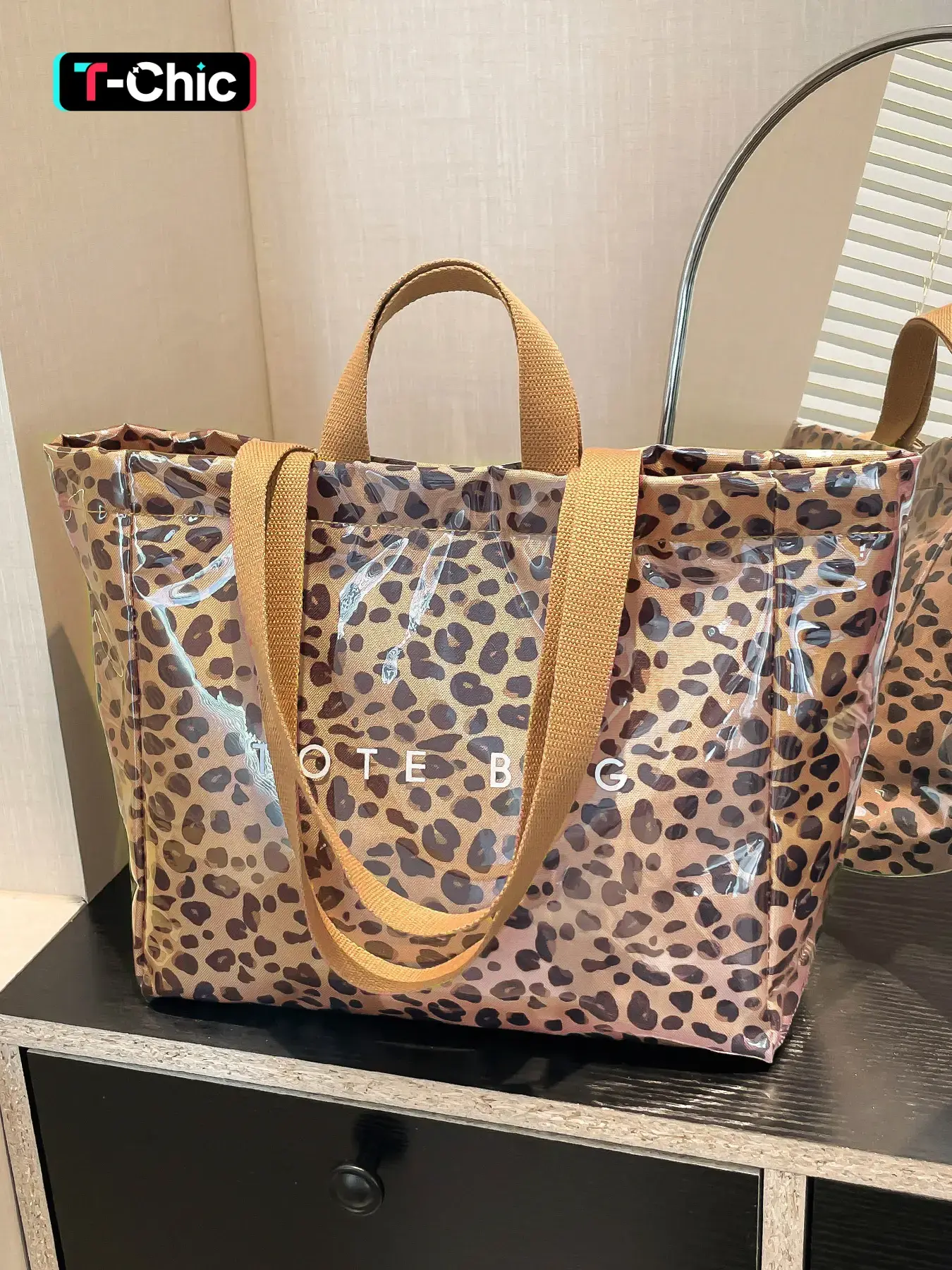 Fashion Leopard Pattern Tote Bag, Leopard Print Tote, Large Capacity Shoulder Bag for Women, Casual Trendy Versatile High-quality Daily Commuting Bag, Girl Fashionable Shopping Bag, Animal Tote Bag, Casual Handbags, Fashionable Patterned Bag