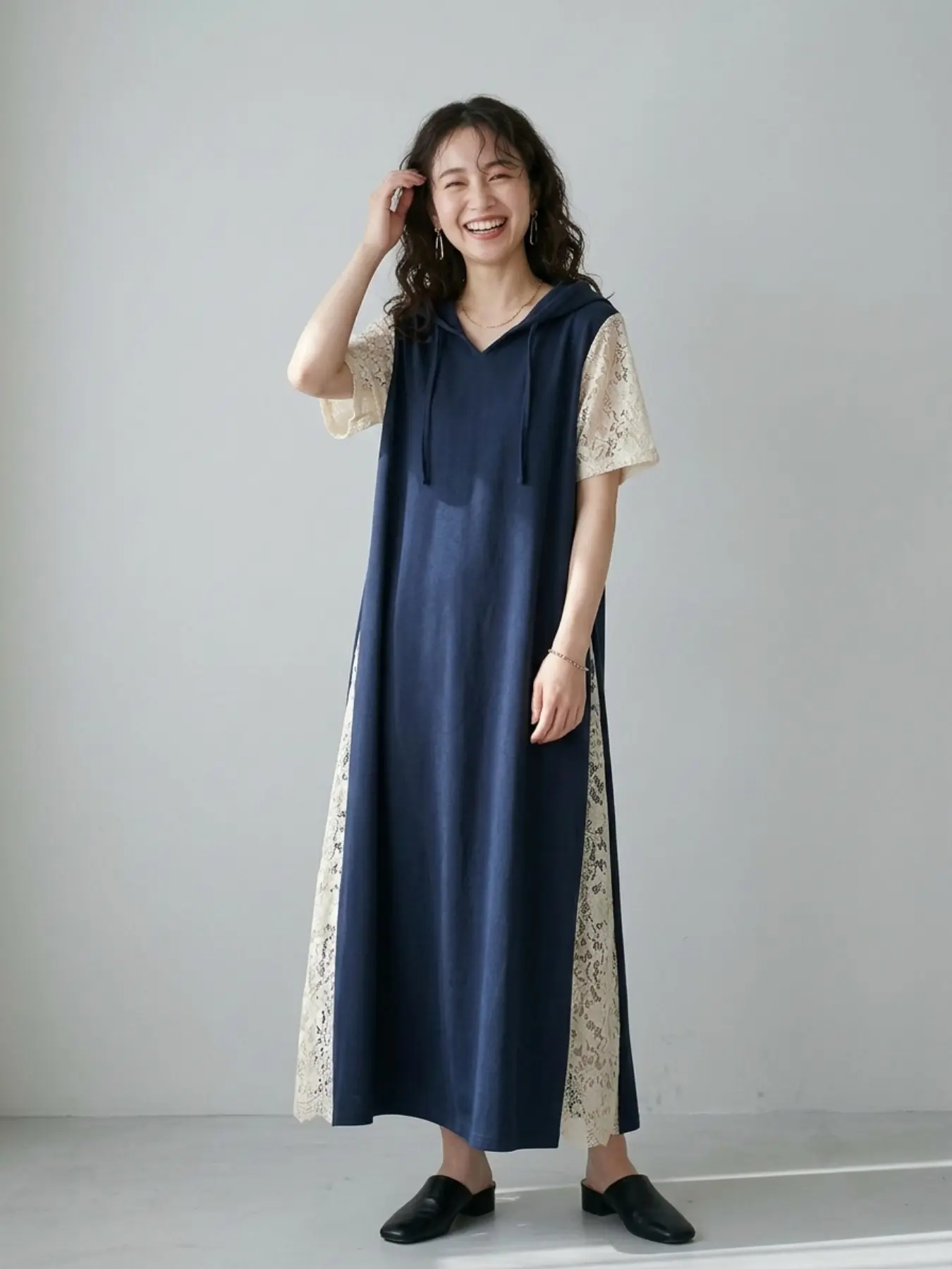 Design Sensational Hooded Lace Patchwork Long Dress, Loose Fit Slimming Short Sleeve Dress, Casual Solid Pattern Unlined