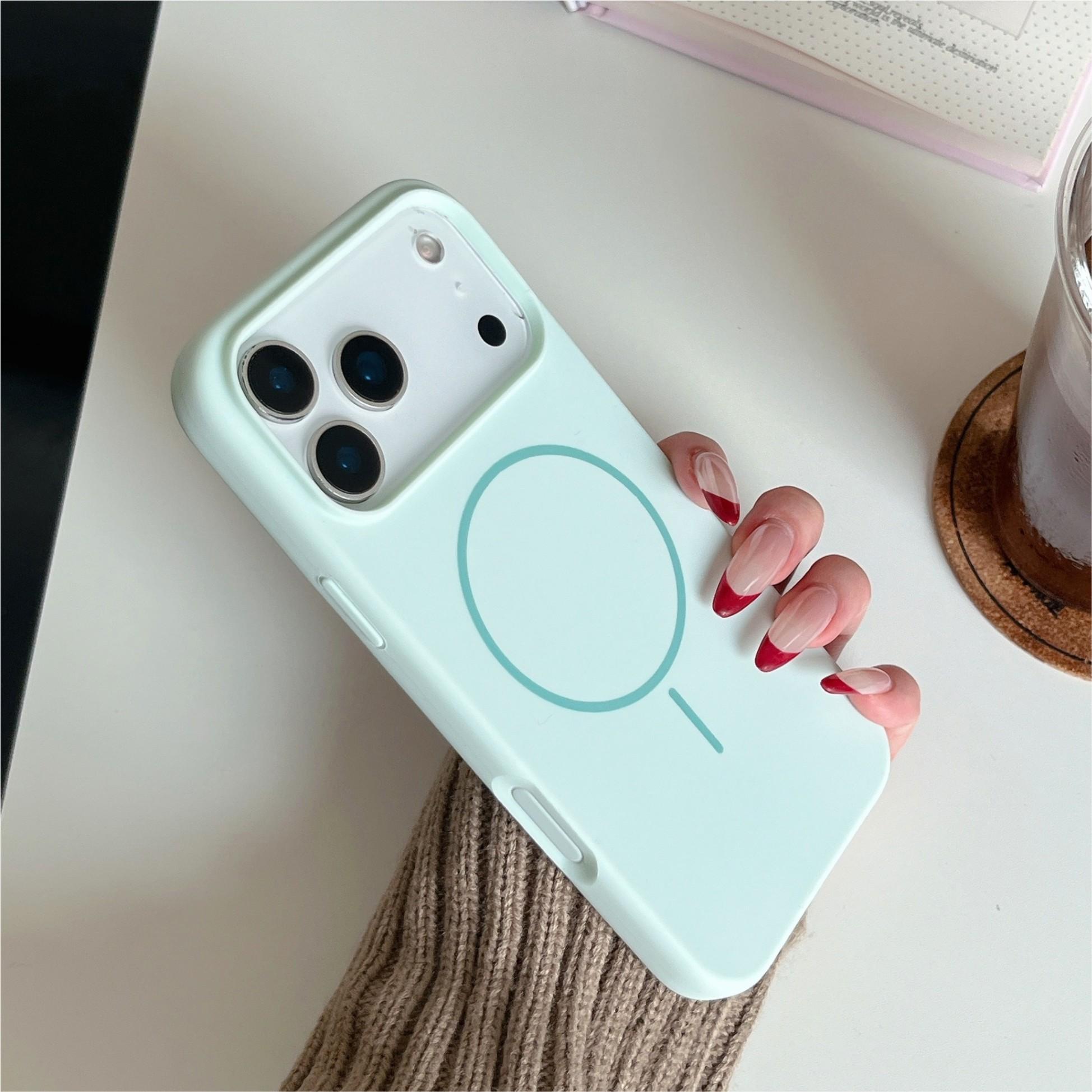 Orange thin circle magnetic suction camera button, all-inclusive, suitable for Apple 17promax mobile phone case, liquid silicone iPhone17 r skin feeling 17pro simple solid color, soft waxy 17 large holes 16