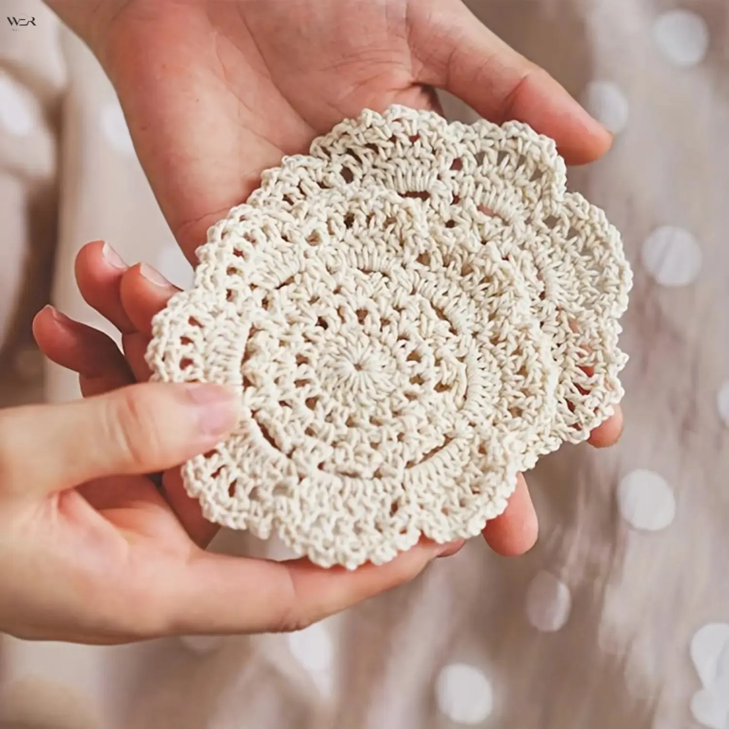 Set of 6/12 Crochet Coasters, Vintage Round Floral Lace Cotton Yarn Doilies, 10.5cm Lightweight Washable & Heat Resistant for Table Decor, Floral Edge