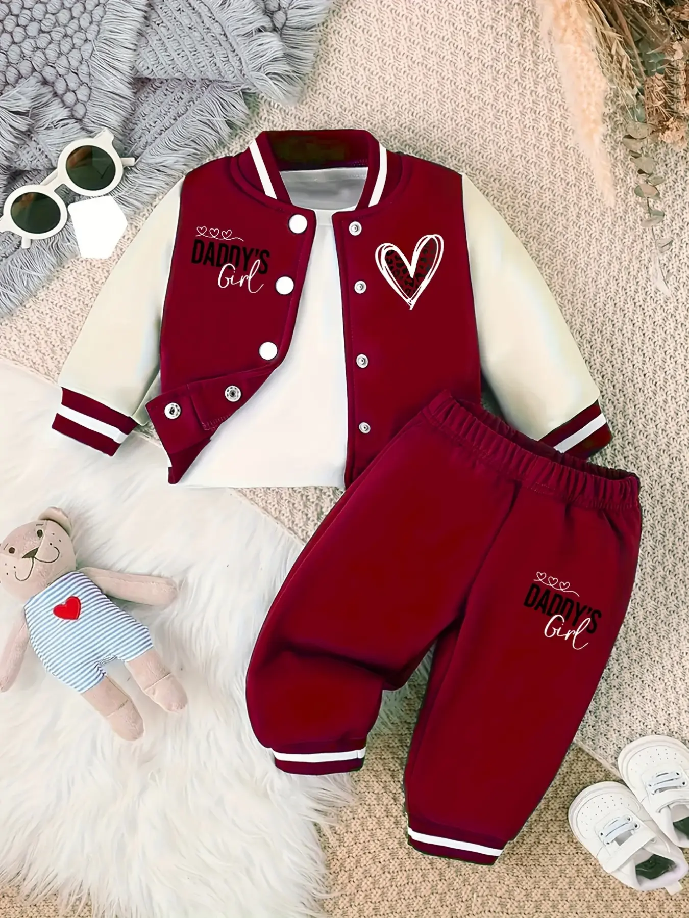 Girls' Cute Heart Pattern Baseball Neck Jacket, Ribbed Long Sleeve Coat, Loose Comfortable Pants, Fall Winter Baby 2-Piece Set