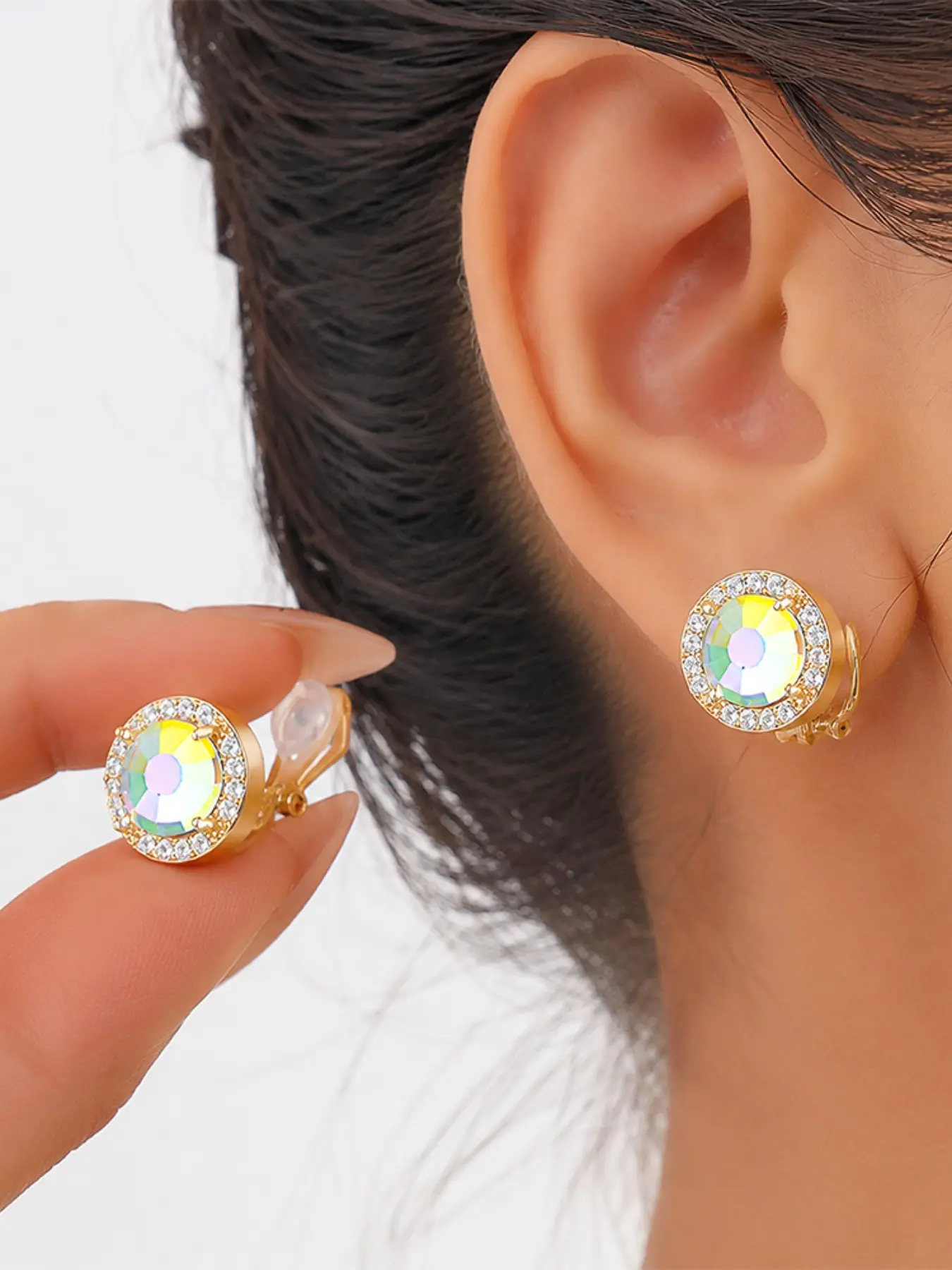 1 Pair Rainbow CZ Clip-On Stud Earrings for Women, Gold Plated Round AB Crystal Non-Pierced Ear Clips, Sparkly Halo Rhinestone Earrings for Party/Date/Daily Wear, No Piercing Jewelry Gift