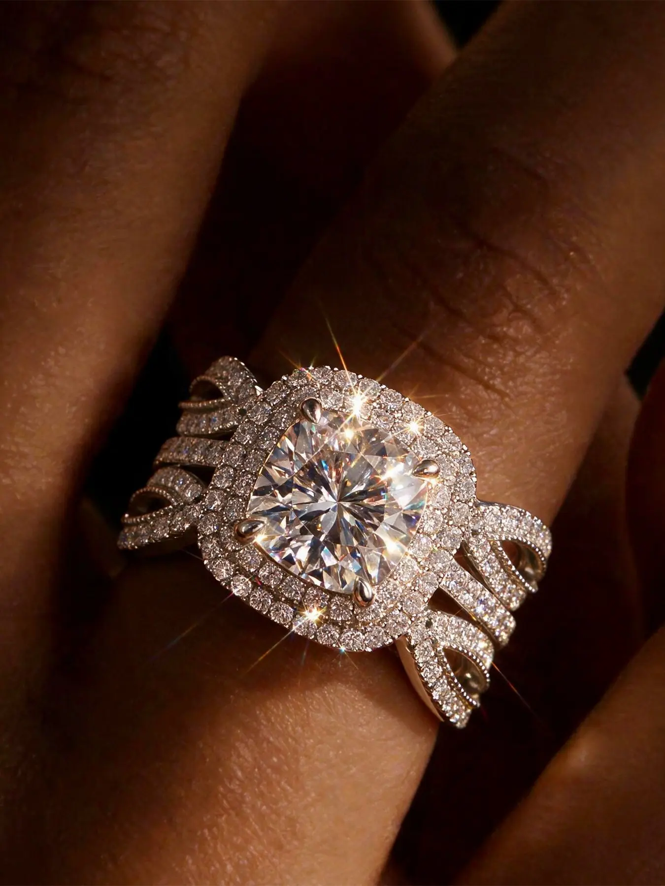 Square Zirconia Double-Layer Pavé Multi Cut Cluster Ring Engagement Rings Set Two-Piece Set, Luxurious High-End Unique Design, Perfect Jewelry Gift for Anniversaries, Weddings, Banquets, and Festive Occasions, Elegant Fashion Rings