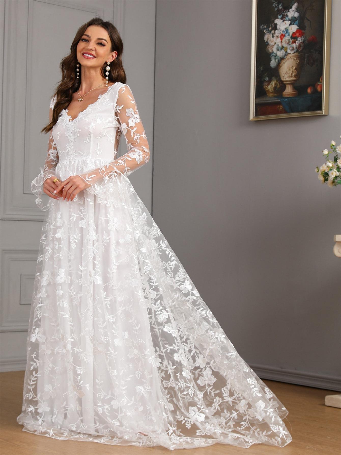 Long Sleeve V-Neck Lace Wedding Dress for Women – Fall/Winter New Style, Full A-Line Train Bridal Gown, Elegant Ceremony Dress
