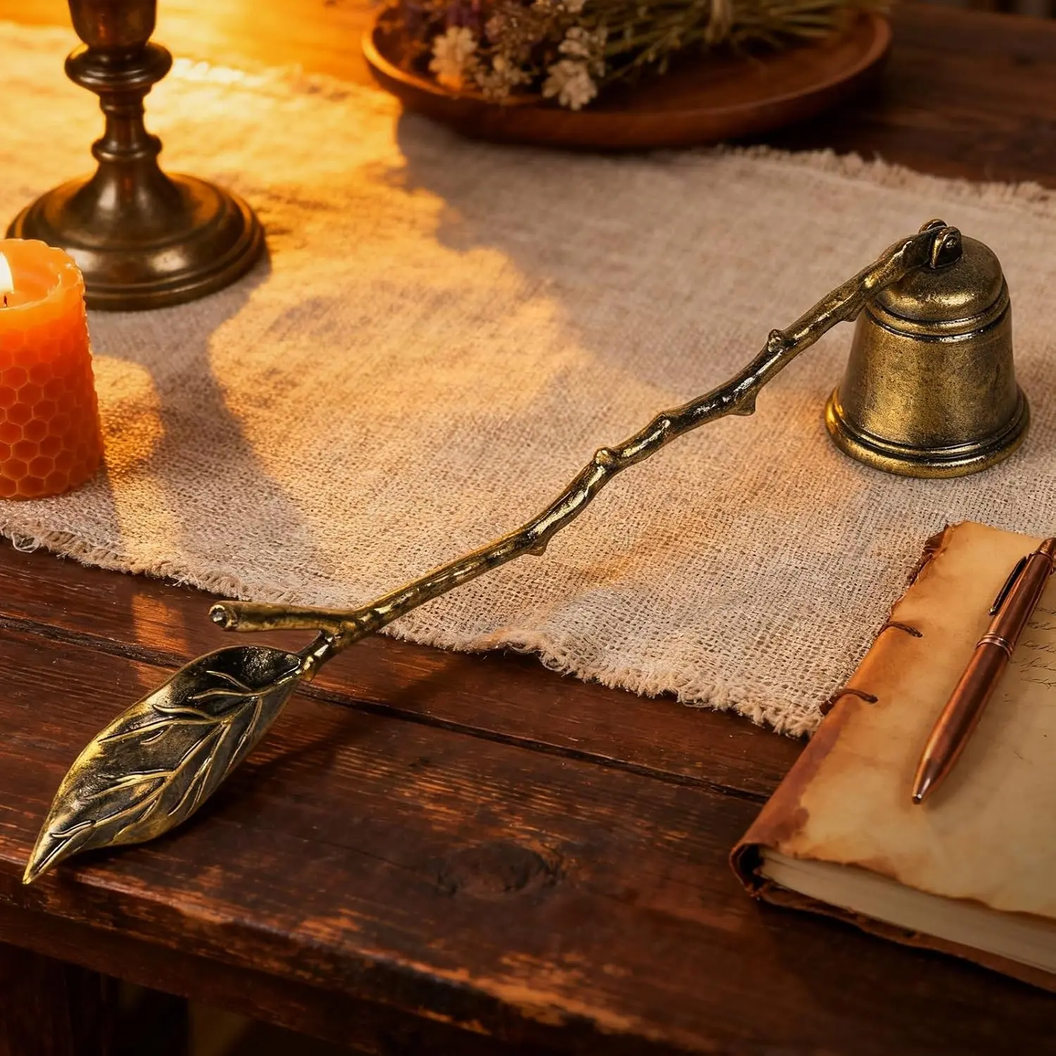 Vintage Leaf Candle Snuffer, Antique Gold Resin, 7.87 Inch Handle with 1.38 Inch Bell, Elegant Home Decor