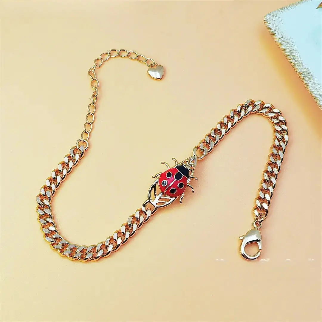 Kids' Cartoon Ladybug Adjustable Bug Bracelet, Quirky Niche‑Design Sports Outdoor Accessory