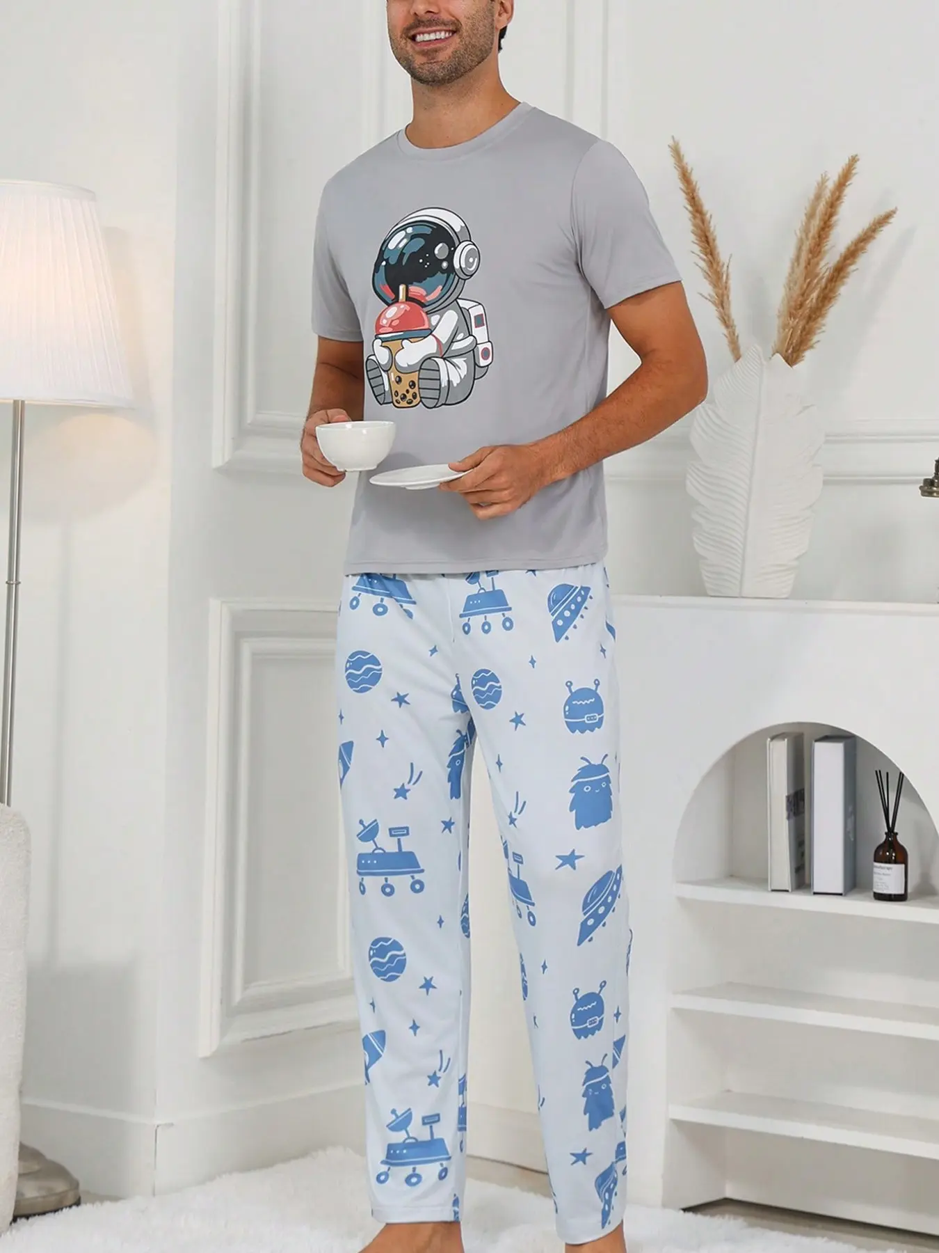 Men Astronaut Bubble Tea Graphic Crewneck Tee & Planet Rocket Print Long Pants, Casual Loose-Fit Loungewear Set, Nightwear, All Seasons Comfortable Pajamas