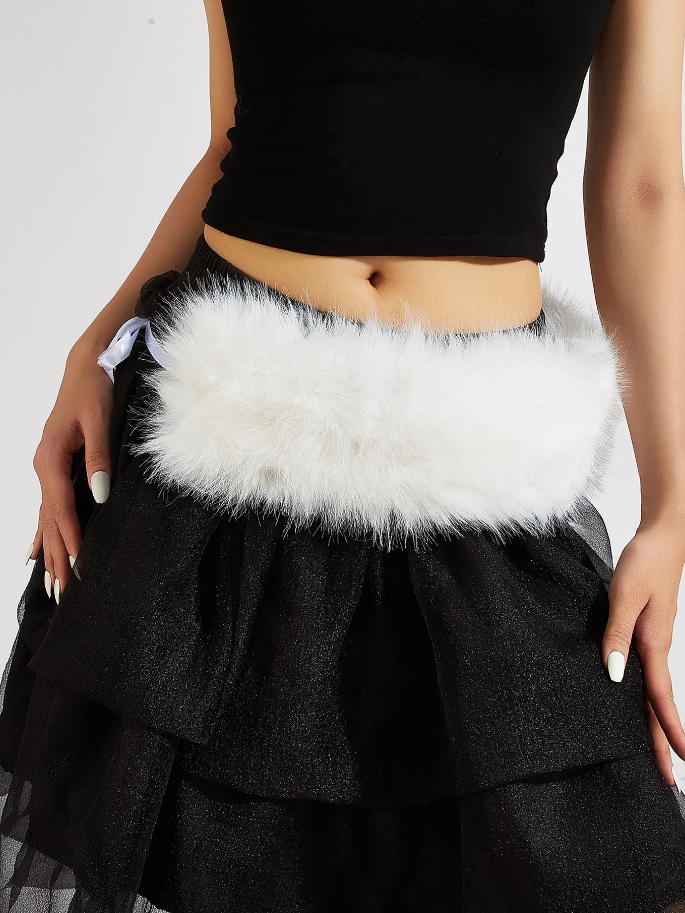 Elegant Faux Fur Waist Belt for Women, Versatile Accessory for Parties, Weddings, Festivals, Pair with Dresses & Pants