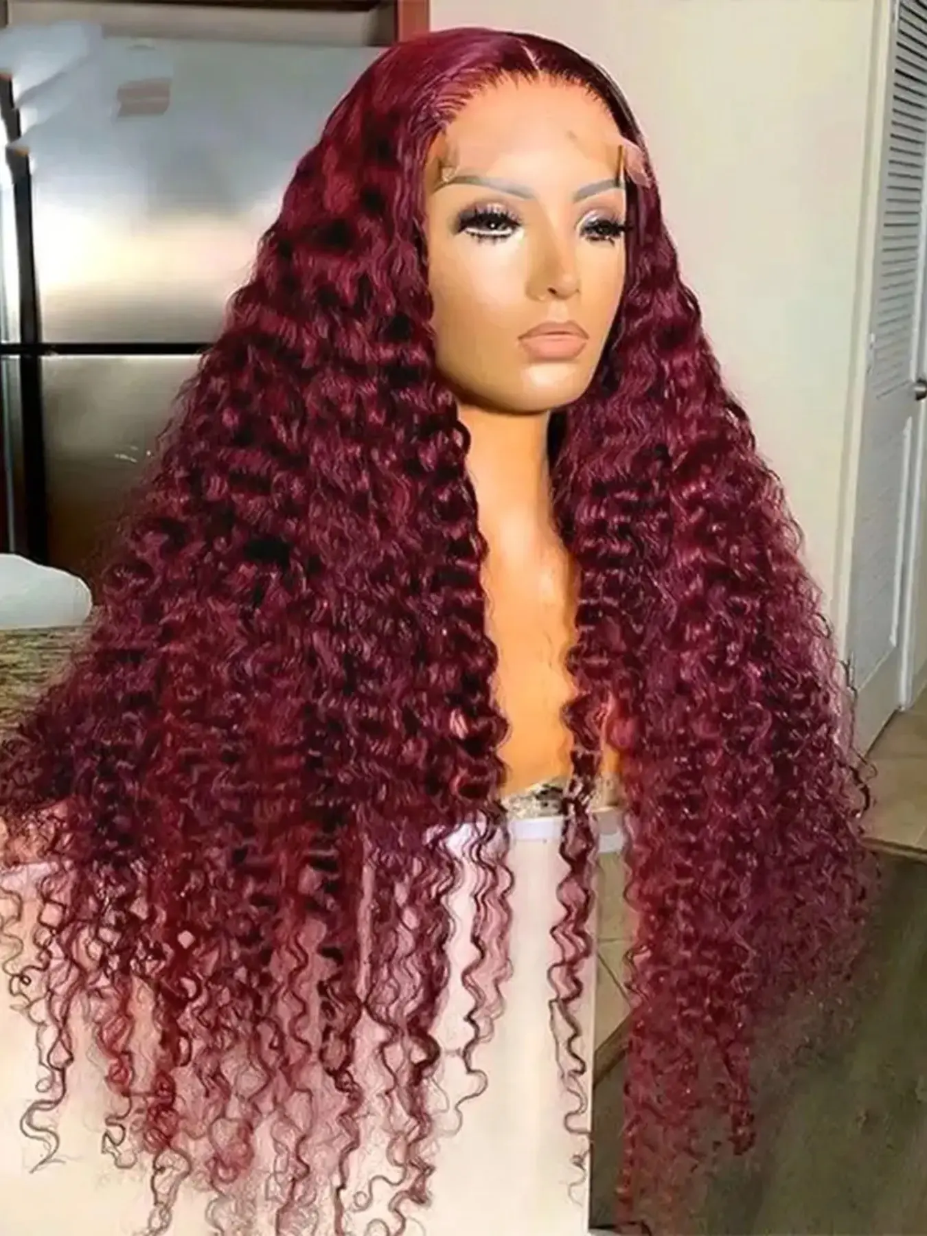 26-Inch Long Wine Curly Wig, 180 Density Soft Lace Frontal Wigs, Pre-Styled Baby Hair, Suitable for Women, Daily Use, 13x4x1