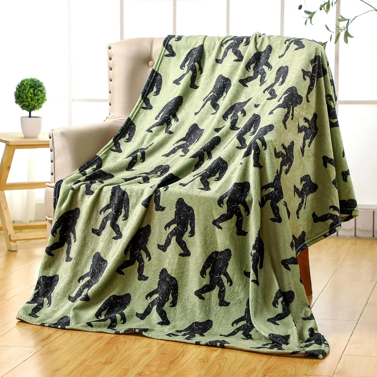 Vintage Flannel 2-Sided Bigfoot Blanket - Sasquatch Themed Throw for Men, Funny Unique Birthday Gift, Ideal for Bed or Sofa, 2-sided Blankets, Two-Sided Blankets