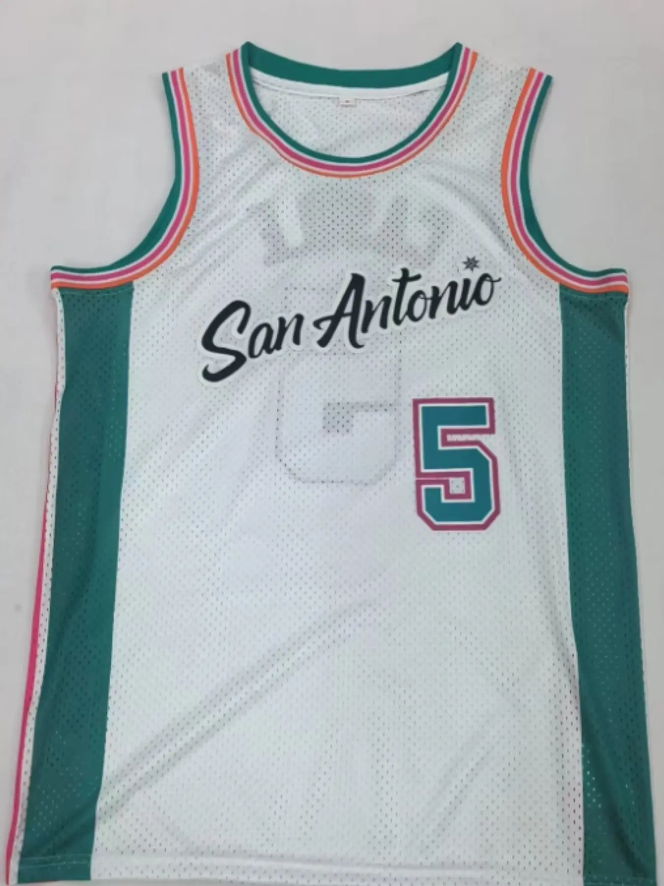 Fashion Basketball Jersey with Embroidered Numbers, Stylish Sports Wear, Perfect for Players, Durable and Comfortable Design