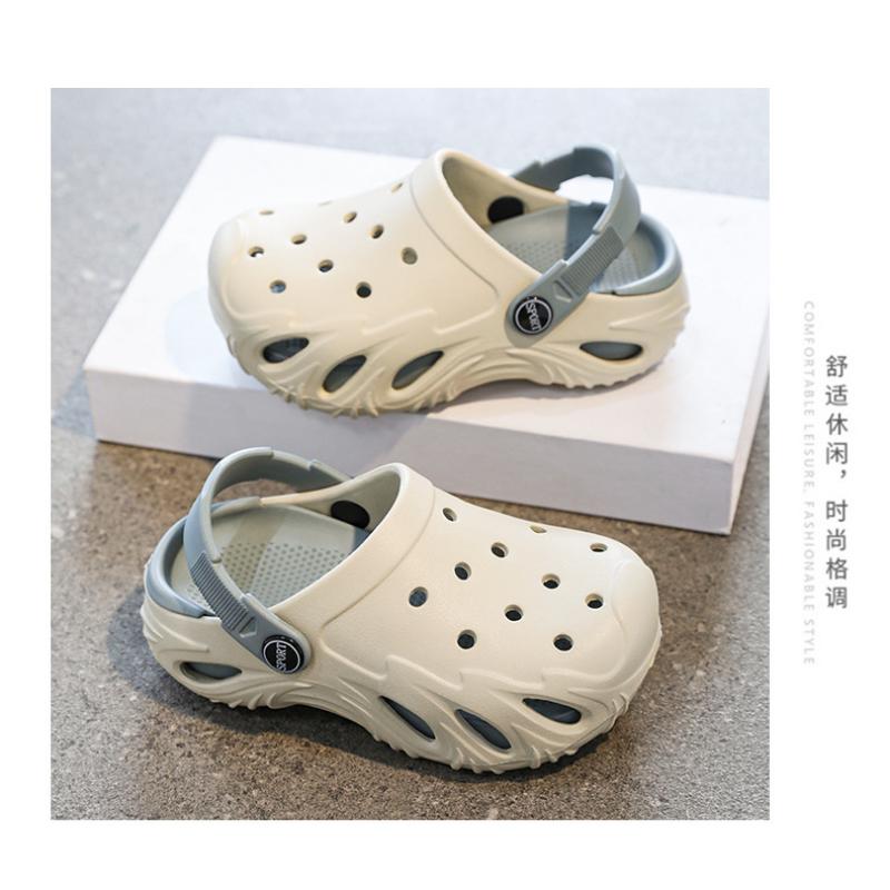 Boys' Hole Shoes Summer New Style Bag-toe Slippers For Children 6-15 Years Old Big Children's Sandals Wearing Outside And Stool-stripping kids  clogs