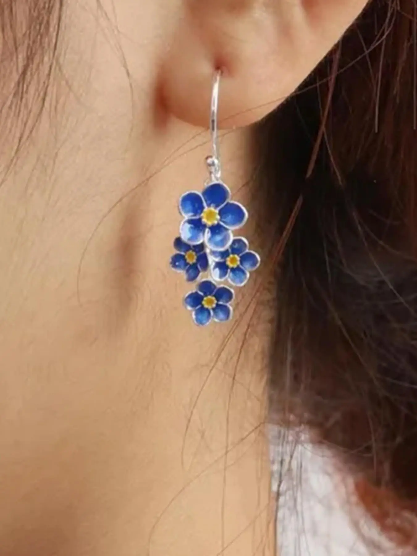 1Pair of Blue Floral Earrings with Vintage Enamel Craftsmanship—Bohemian-Style Earrings for Women, Perfect for Everyday Wear, Parties, and Gatherings