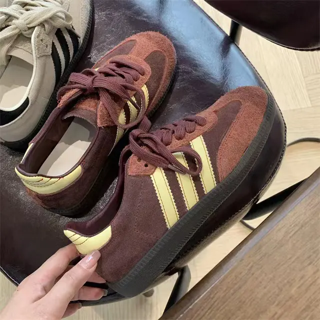 Trendy and fashionable retro German training shoes for women, suede cowhide casual flat shoes, sports Cortez shoes F0828A