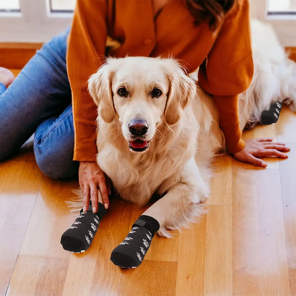 4-Pack Non-Slip Dog Socks, Prevents Licking Hard Floors, Strong Grip, Paw Protection, Scratch-Resistant, Polyester Fiber Material