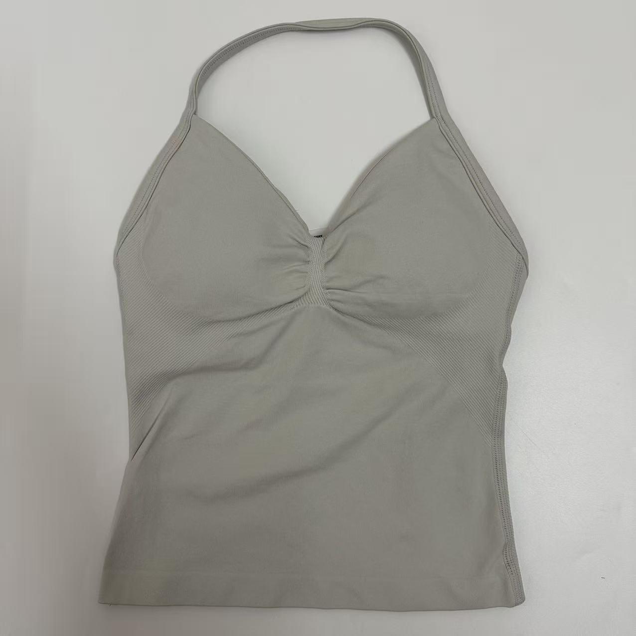 DFYNE Backless Fitness Tank Top with Built-in Bra Pads, Long Straps, and Elongated Cuffs for a Slimming Look, Ideal for Yoga Training.