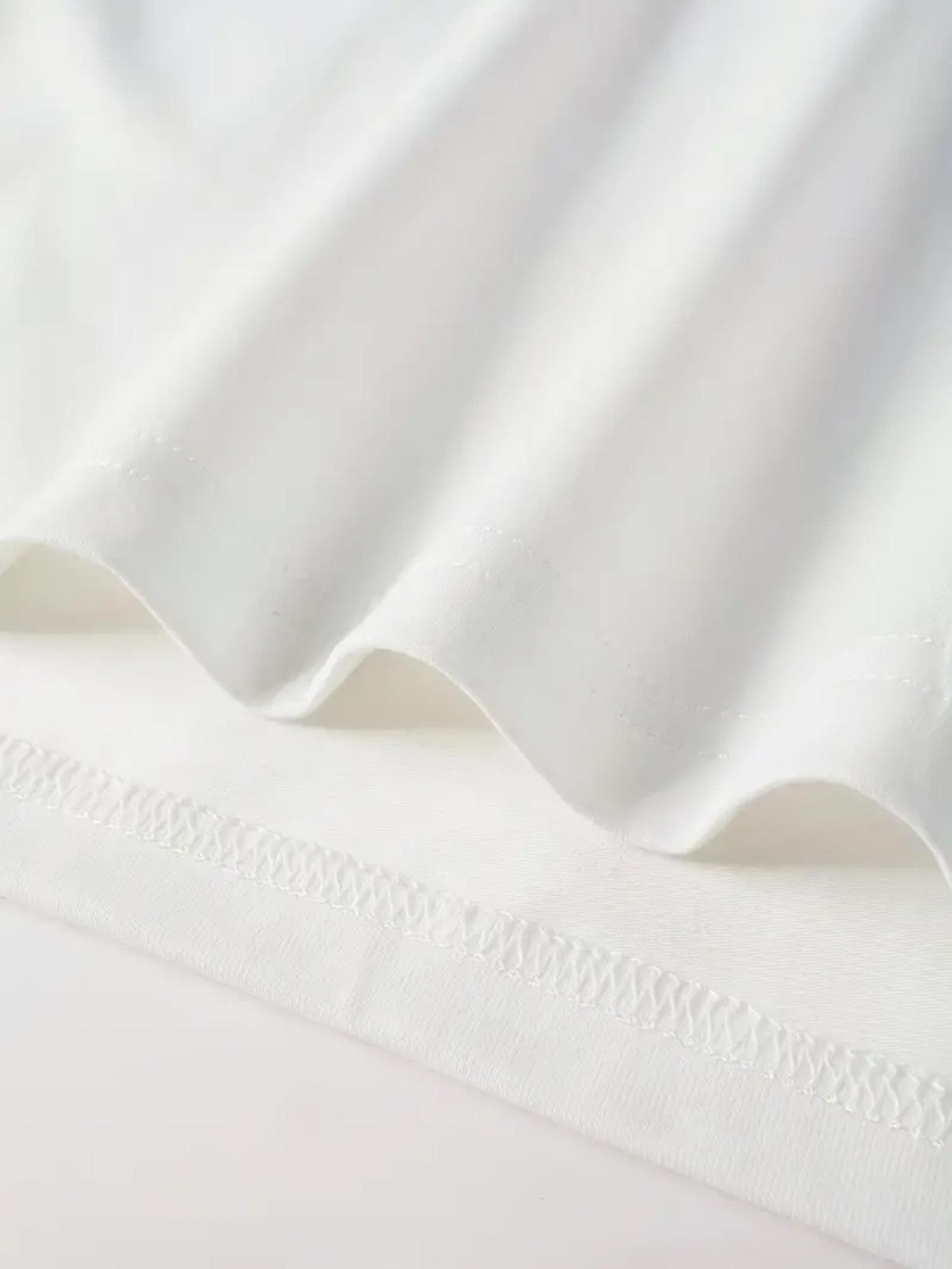 Women's 50th Birthday T-Shirt - Sparkly Rhinestone-Style Number 50 & "It's My Birthday" Print with Name/Year Personalization Option - Round Neck Short Sleeve Party Outfit for Milestone Celebrations (Black, Machine Washable)