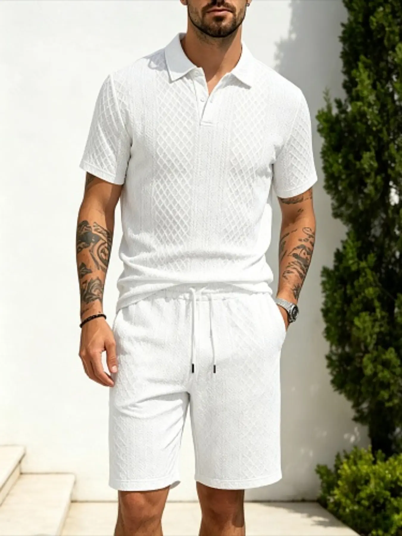 Summer New Rhombus Jacquard Men's Two-Piece Set, Turn-Down Collar Half-Zip Polo Shirt, Drawstring Five-Quarter Pants, Loose Fit Casual Suit