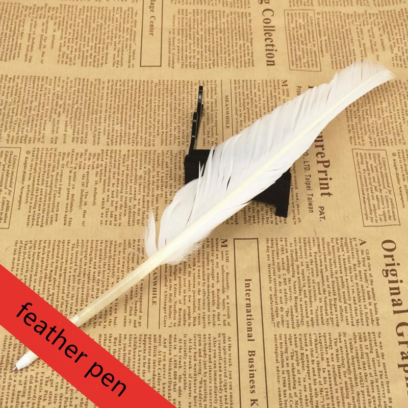 New Japanese Animation Simulation Boutique Feather Death Notebook DEATHNOTE Yagami Moon Ryuk Pendant Children's Surprise Toys