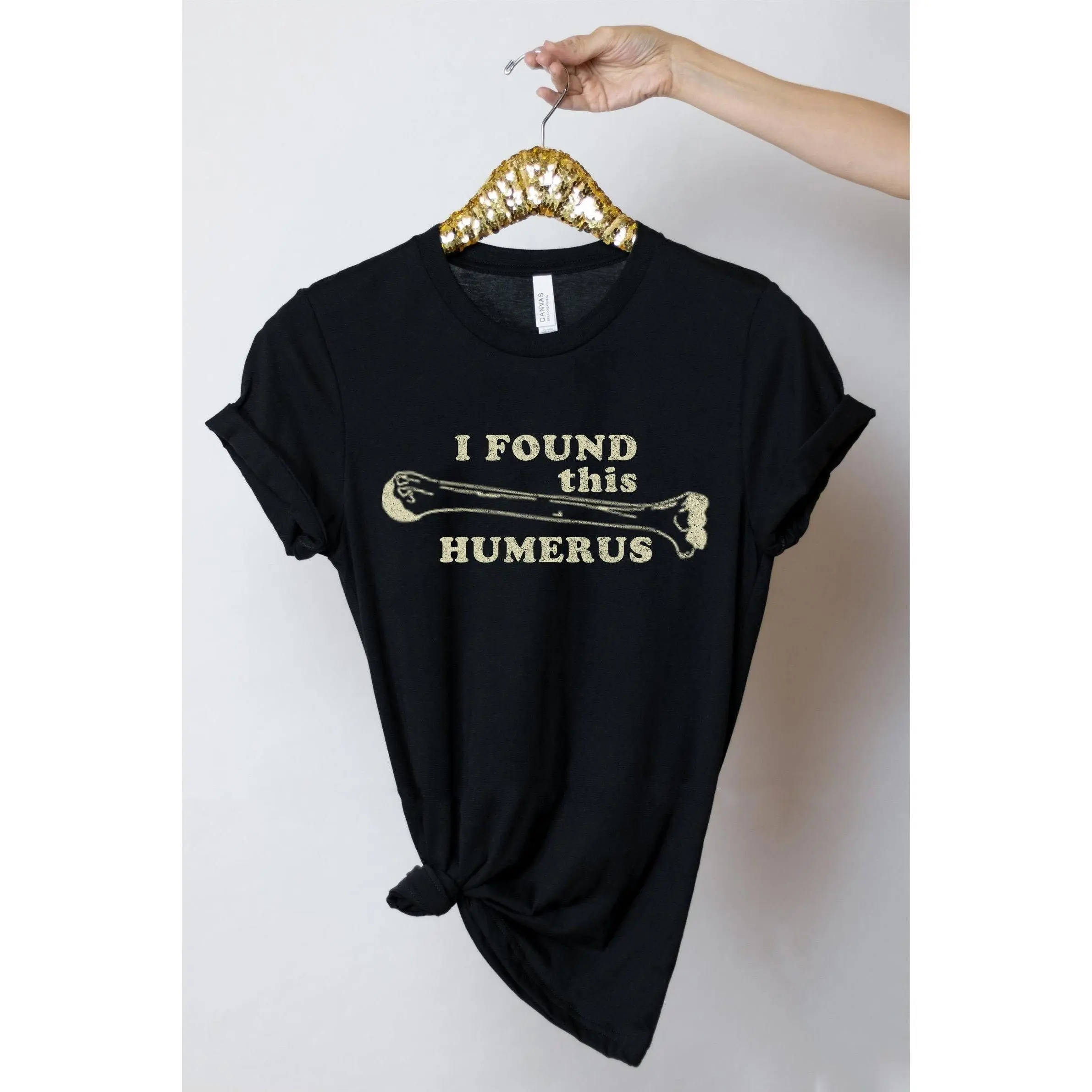 Humerus Bone Funny Nurse Graphic Crew Neck T-Shirt, Soft Cotton Casual Sarcastic Summer Daily Top For Medical Students & Nursing Staff