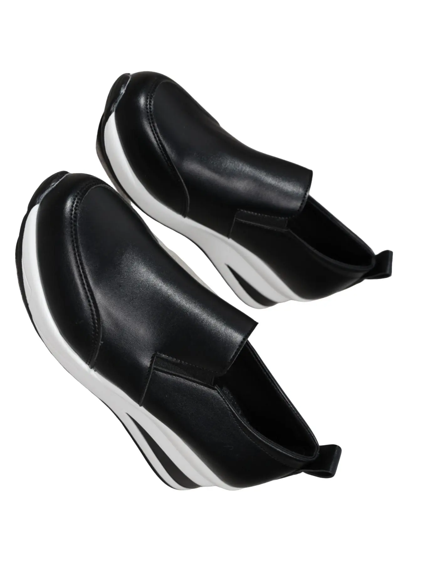 Simple Slip-On Heeled Nurse Shoes for Women, Soft Leather Thick Sole Comfortable Commuter Lazy Sneakers, Ideal for Daily Wear